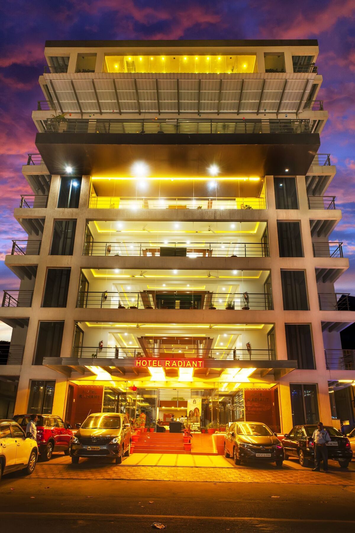 Hotel Radiant Kolhapur Luaran gambar